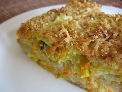 Casser-ol-me-o -OR- Summer squash and carrot casserole